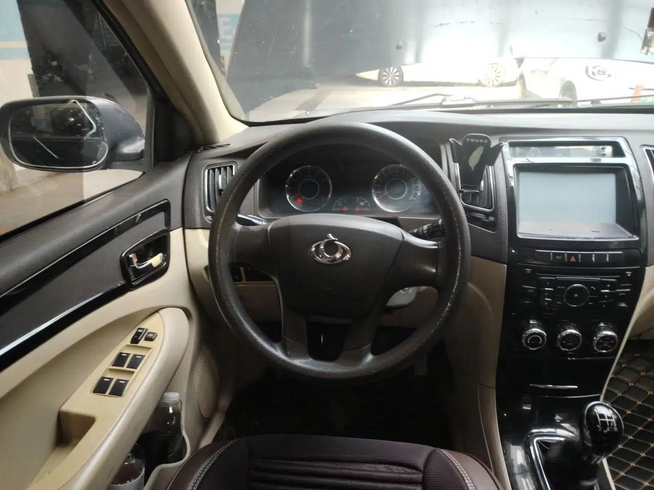 Geely Auto GC7 2013 1.5L Manual Comfort Model — миниатюра 11