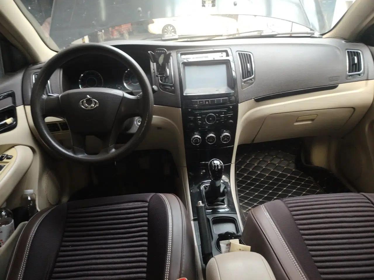 Geely Auto GC7 2013 1.5L Manual Comfort Model — миниатюра 10