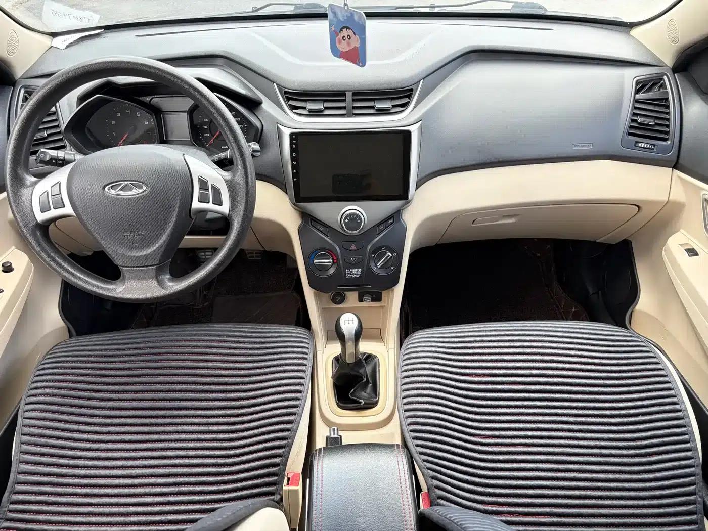 Fengyun 2 2015 1.5L Manual Elite Edition — миниатюра 8