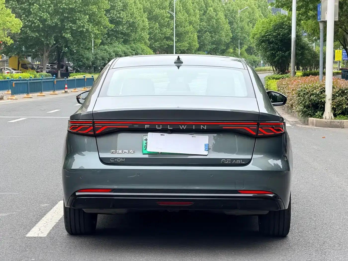 Fengyun A8L 2025 1.5TGDI 145km Luxury Edition — миниатюра 4