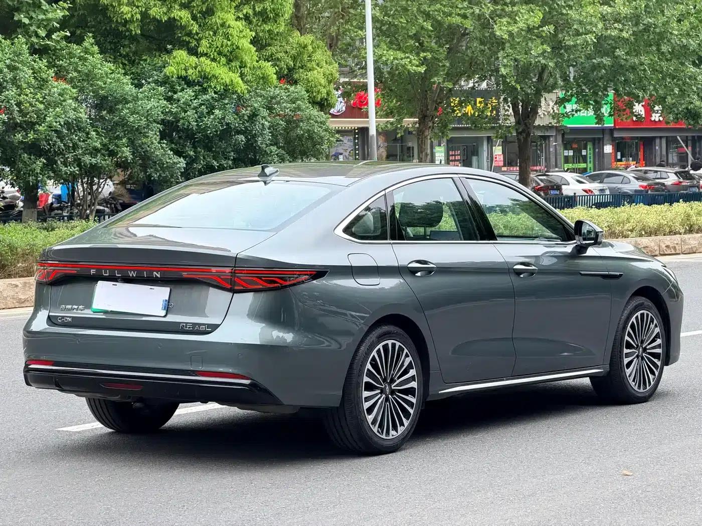 Fengyun A8L 2025 1.5TGDI 145km Luxury Edition — миниатюра 5
