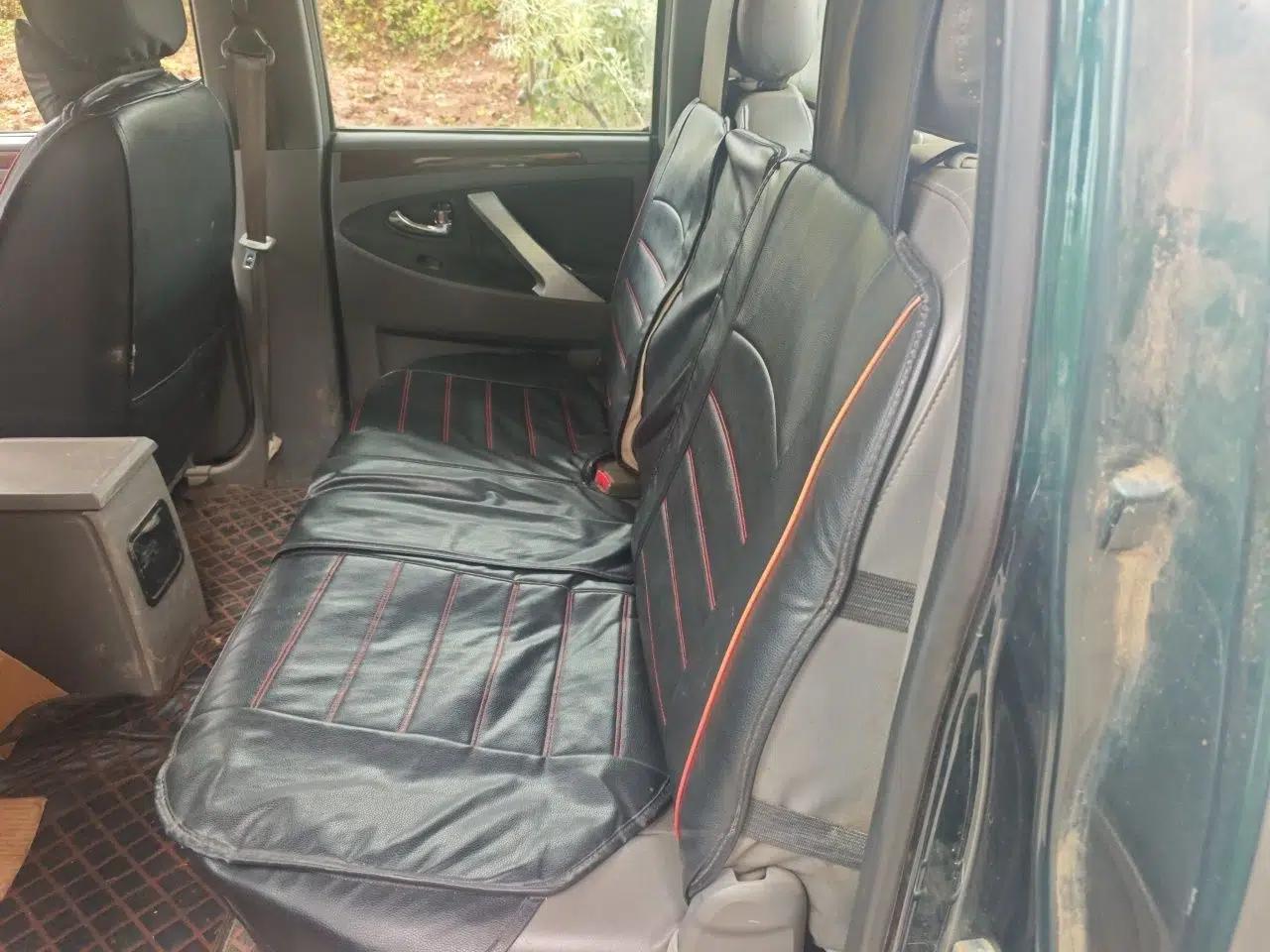 Jinbei Hercules 2016 K3 2.4T Diesel Two-Wheel Drive Standard Model with Short Wheelbase 4D25U — миниатюра 18