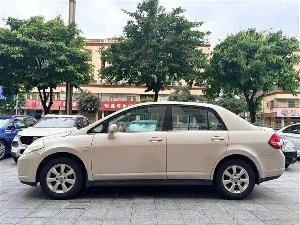 Tiida 2006 1.6J MT — миниатюра 3