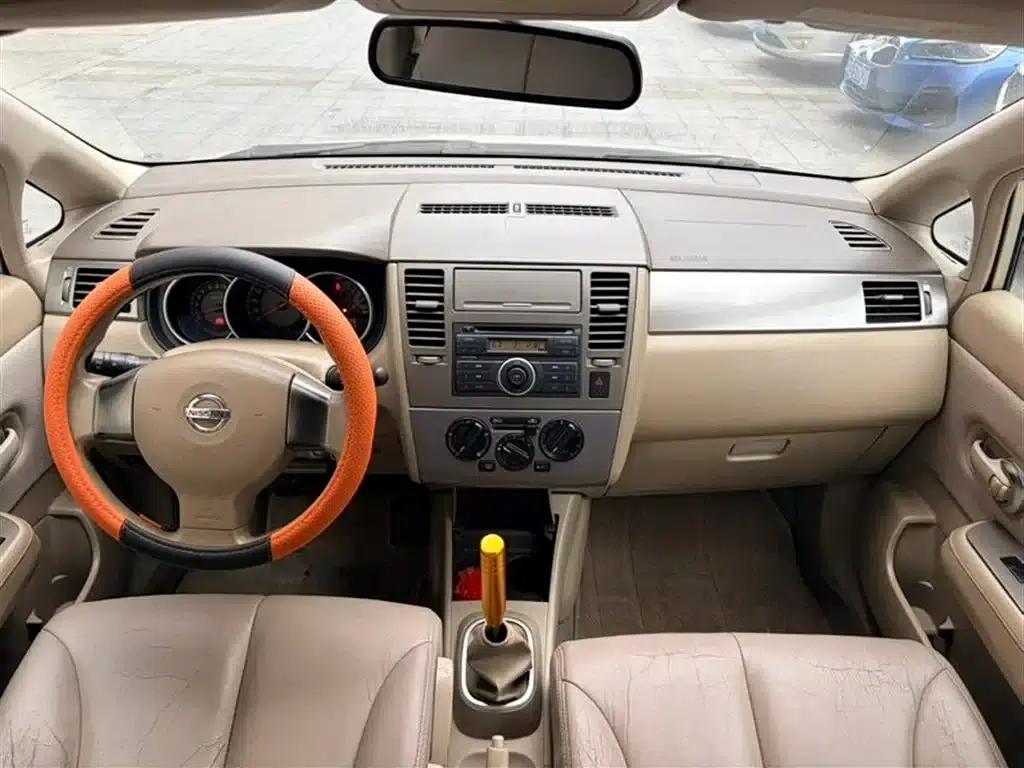 Tiida 2006 1.6J MT — миниатюра 8