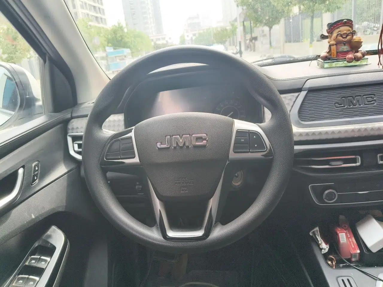 JMC Baodian 2023 2.5T Diesel Two-Wheel Drive Comfort Edition Standard Wheelbase JX4D25A6L — миниатюра 11