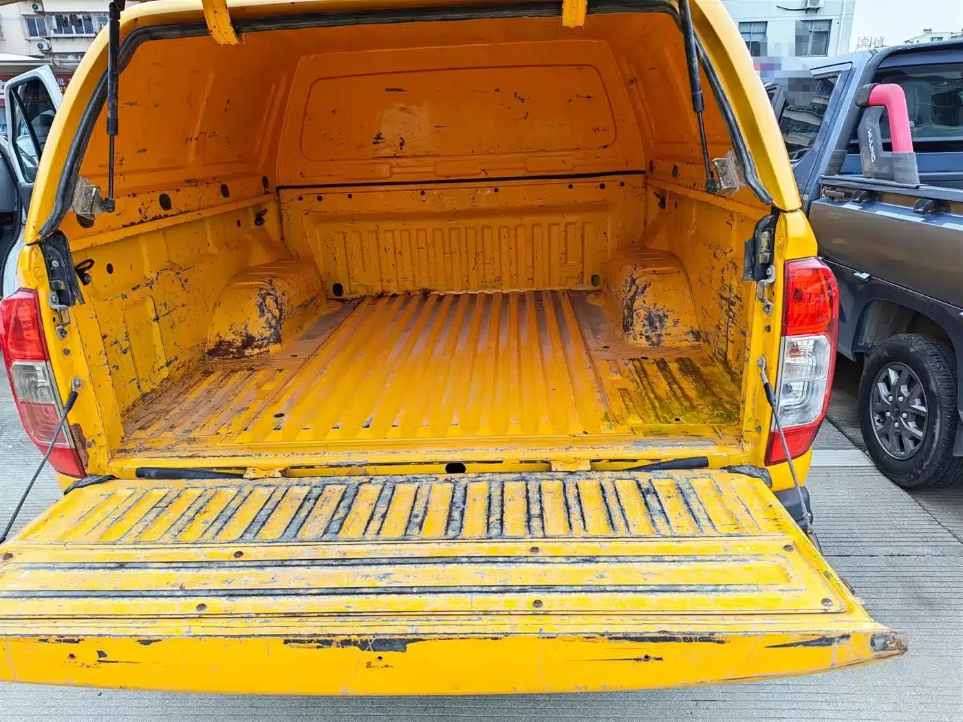 Navara 2020 Side-Opening Window Van — миниатюра 7