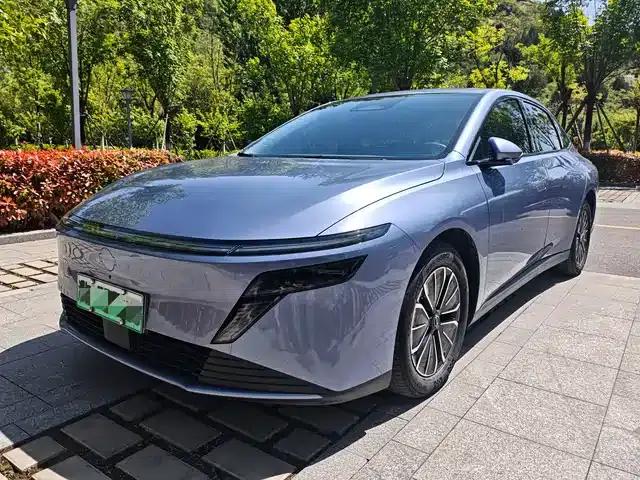 Nissan N6 2026 180 Max