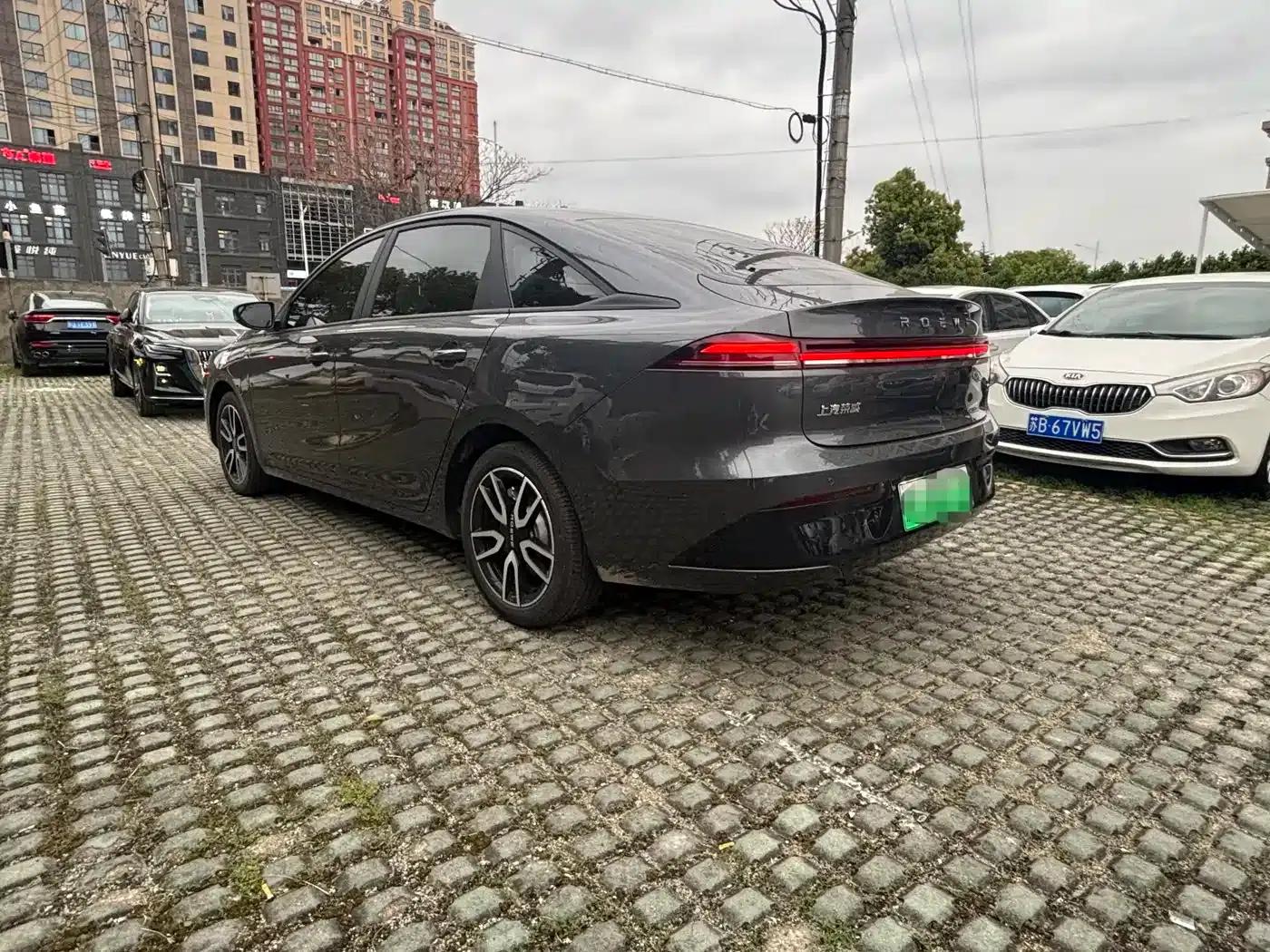Roewe D6 2025 450km Premium Edition — миниатюра 12