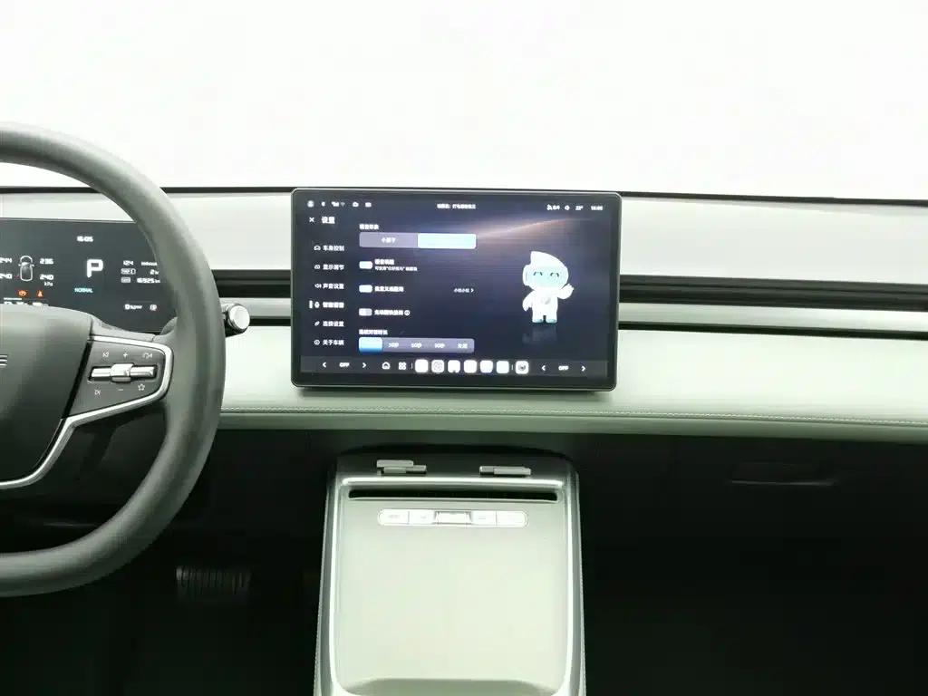 Roewe D6 2025 450km Premium Edition — миниатюра 12