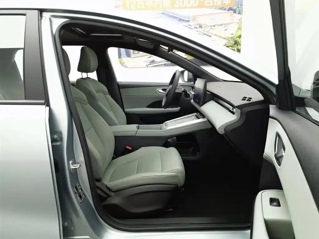 Roewe D6 2025 450km Premium Edition — миниатюра 23