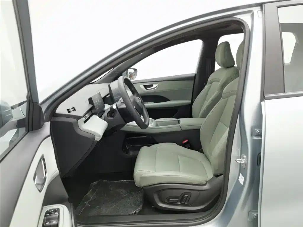 Roewe D6 2025 450km Premium Edition — миниатюра 10