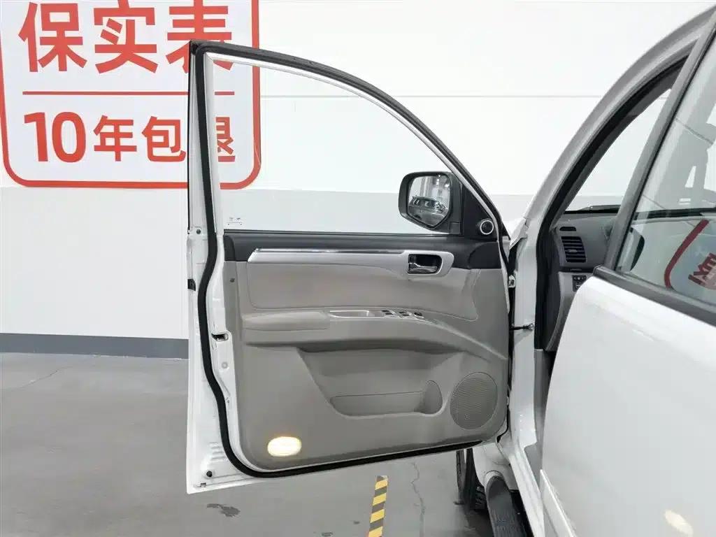 2013 Pajero Sport 3.0L Automatic 4WD Executive Edition — миниатюра 8
