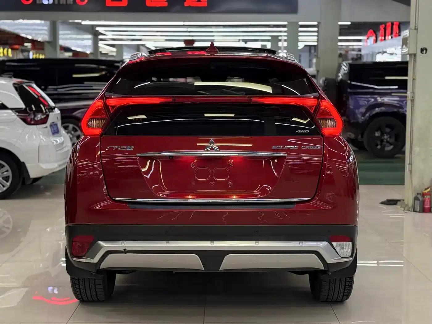 Eclipse Cross 2018 1.5T CVT 4WD True Self Edition — миниатюра 22