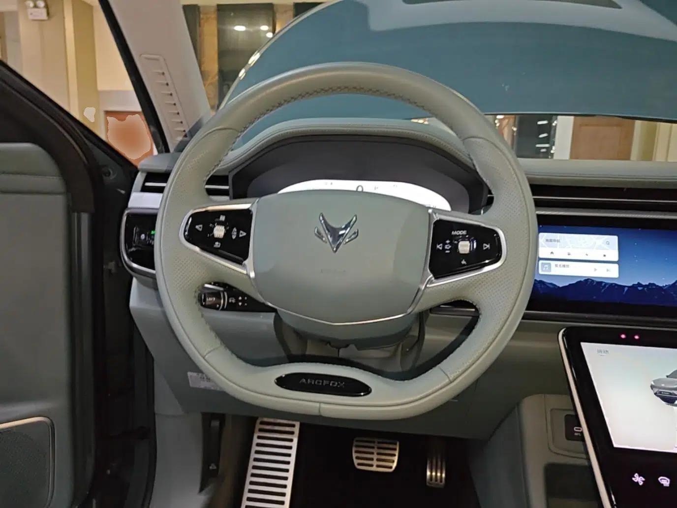ARCFOX Alpha T 2023 480E Forest Edition 175kW — миниатюра 14