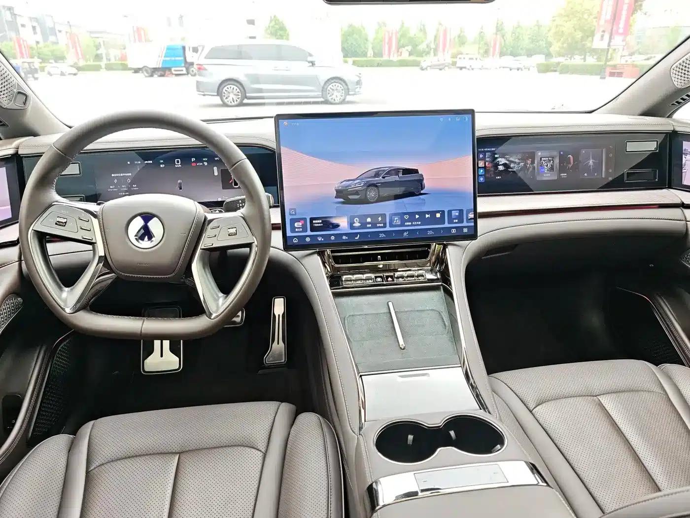 Denza Z9 2024 Model, 1100km Range, 4WD Ultra Edition — миниатюра 14