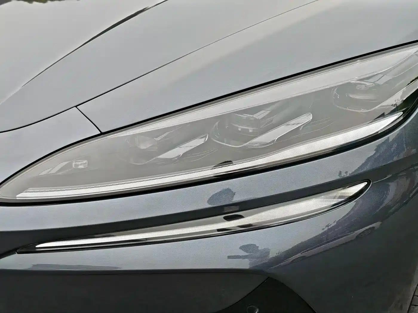 Denza Z9 2024 Model, 1100km Range, 4WD Ultra Edition — миниатюра 4