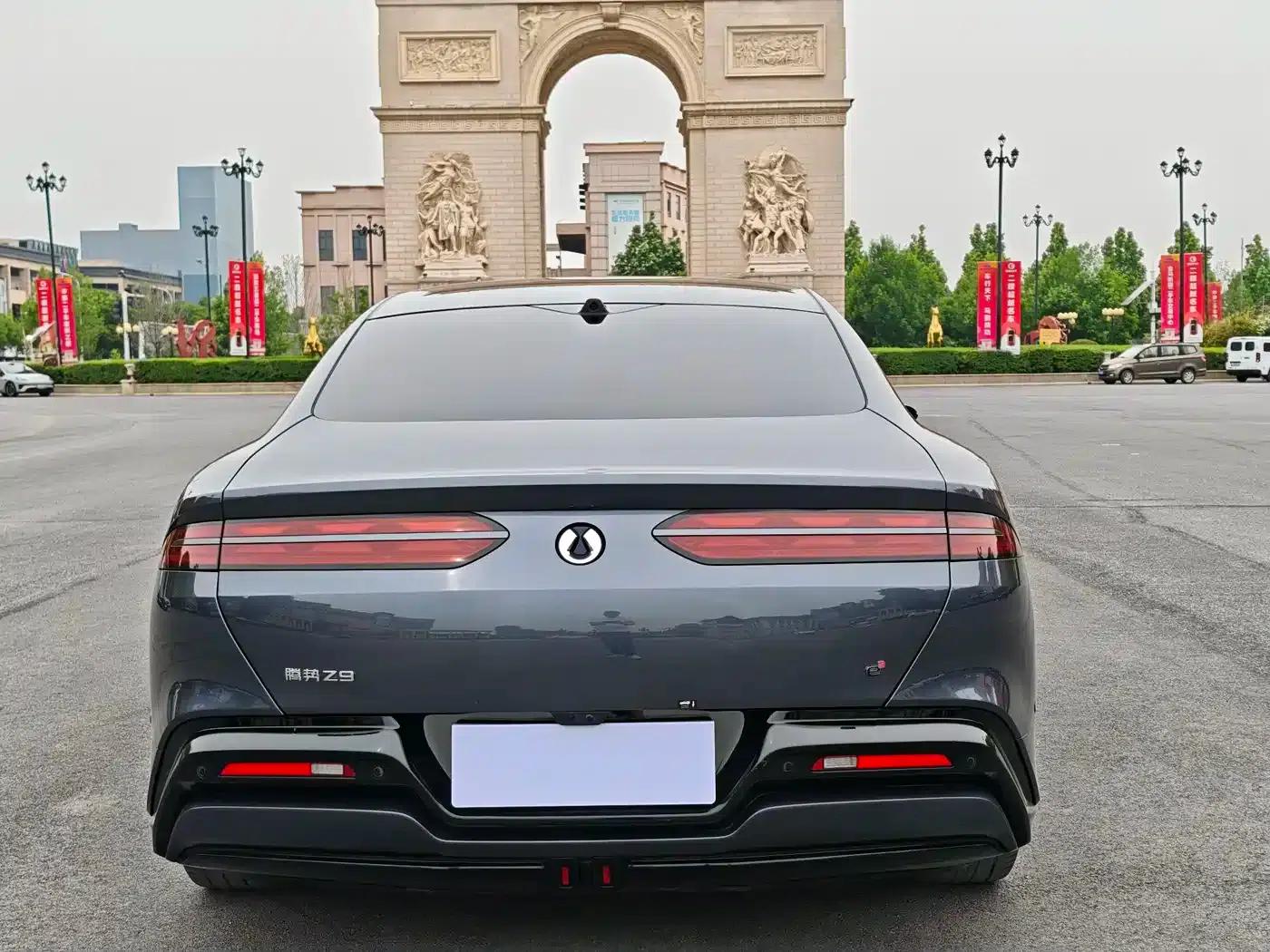 Denza Z9 2024 Model, 1100km Range, 4WD Ultra Edition — миниатюра 8