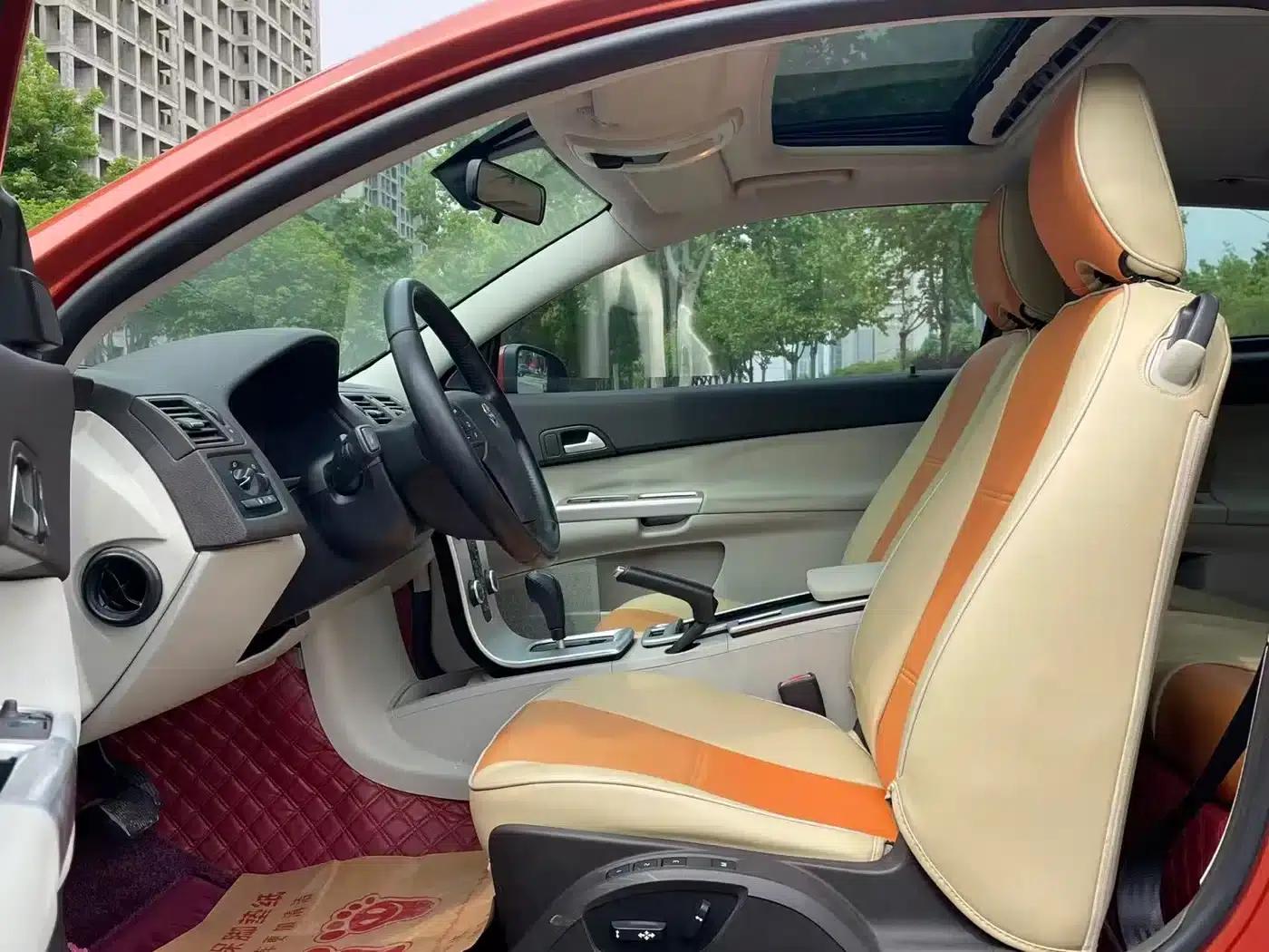 Volvo C30 2012 2.0L Aktiv Sport Package — миниатюра 6
