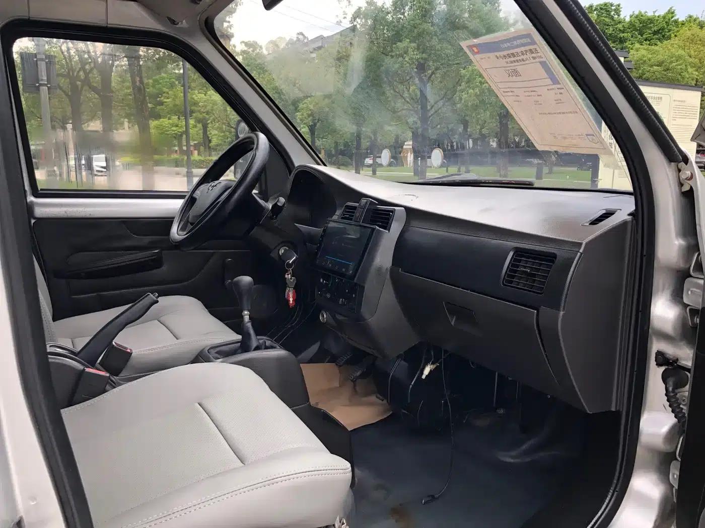 Wuling Rongguang Mini Truck 2019 1.5L Basic Single Cab National VI L3C — миниатюра 14