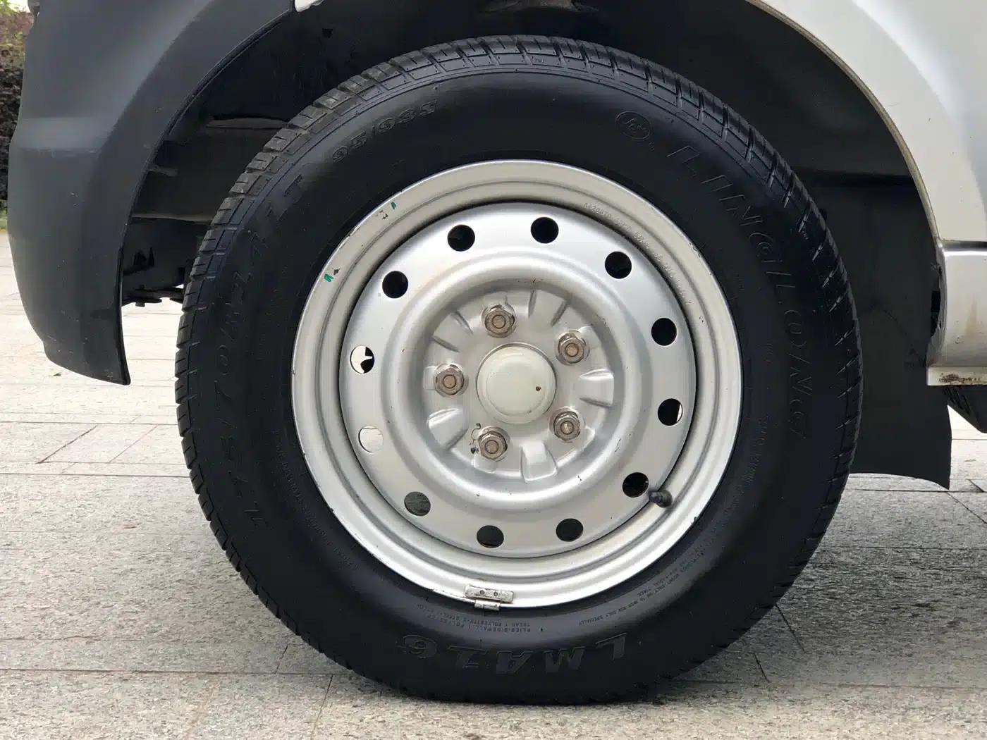 Wuling Rongguang Mini Truck 2019 1.5L Basic Single Cab National VI L3C — миниатюра 10