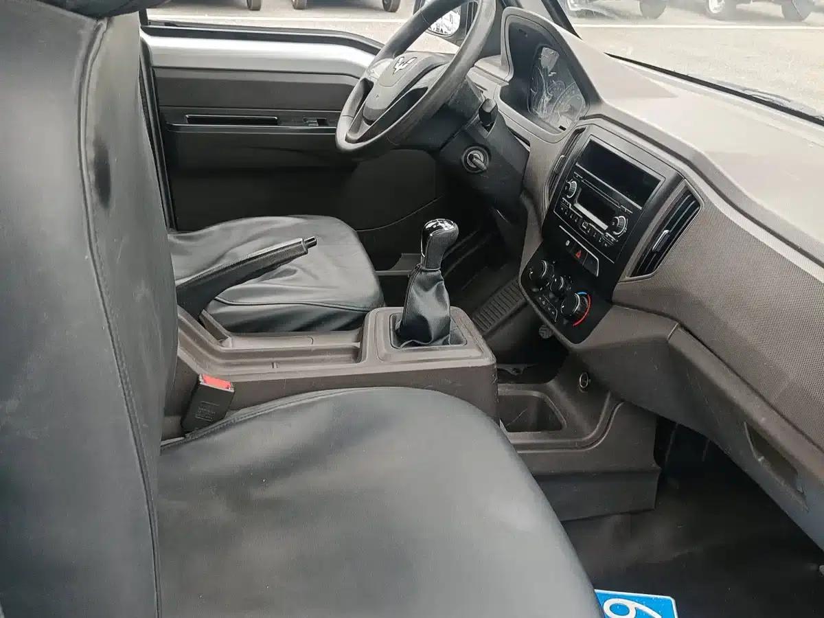 Wuling Rongguang New Card 2018 Model 1.8L Double Cab LJ479QE2 — миниатюра 4