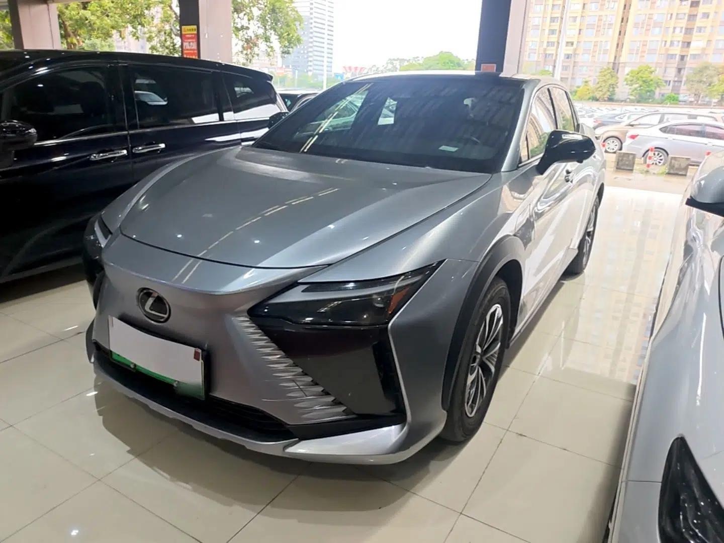 Lexus RZ 2023 450e All-Wheel Drive Luxury Edition — миниатюра 1