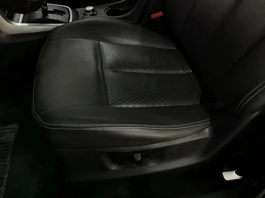 D-MAX 2018 3.0T 4WD Automatic Super Luxury Model 4JJ1-TC HI — миниатюра 20