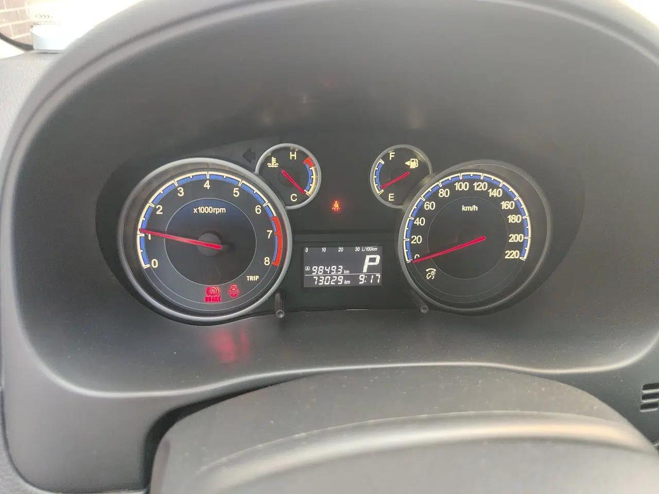 Suzuki SX4 2013 1.6L Automatic CoolRide Model — миниатюра 12