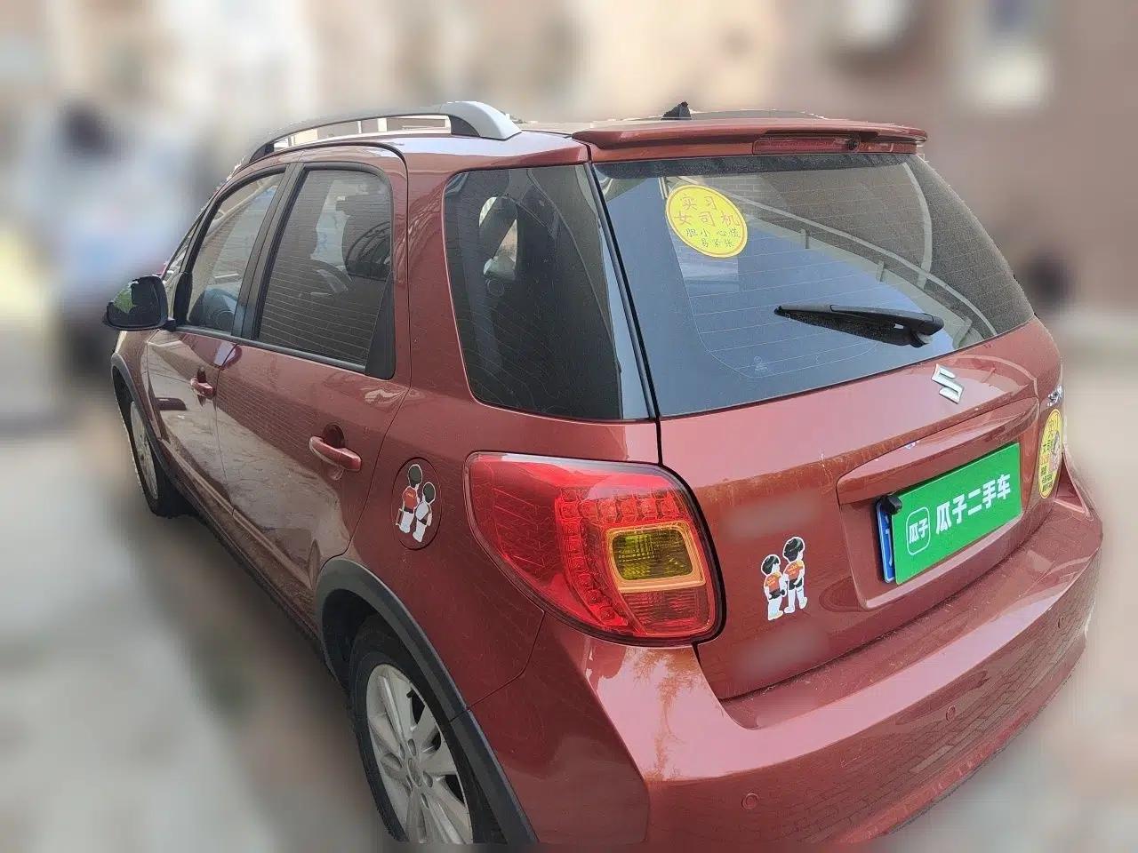 Suzuki SX4 2013 1.6L Automatic CoolRide Model — миниатюра 4