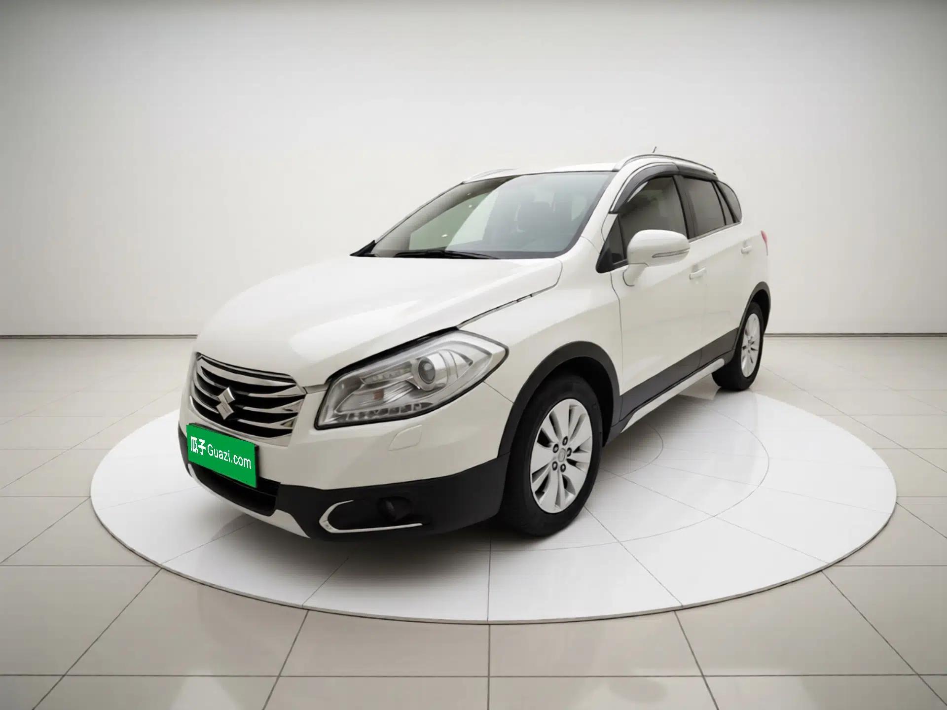 Suzuki S-Cross 2014 1.6L Manual Two-Wheel Drive Elite Model — миниатюра 1