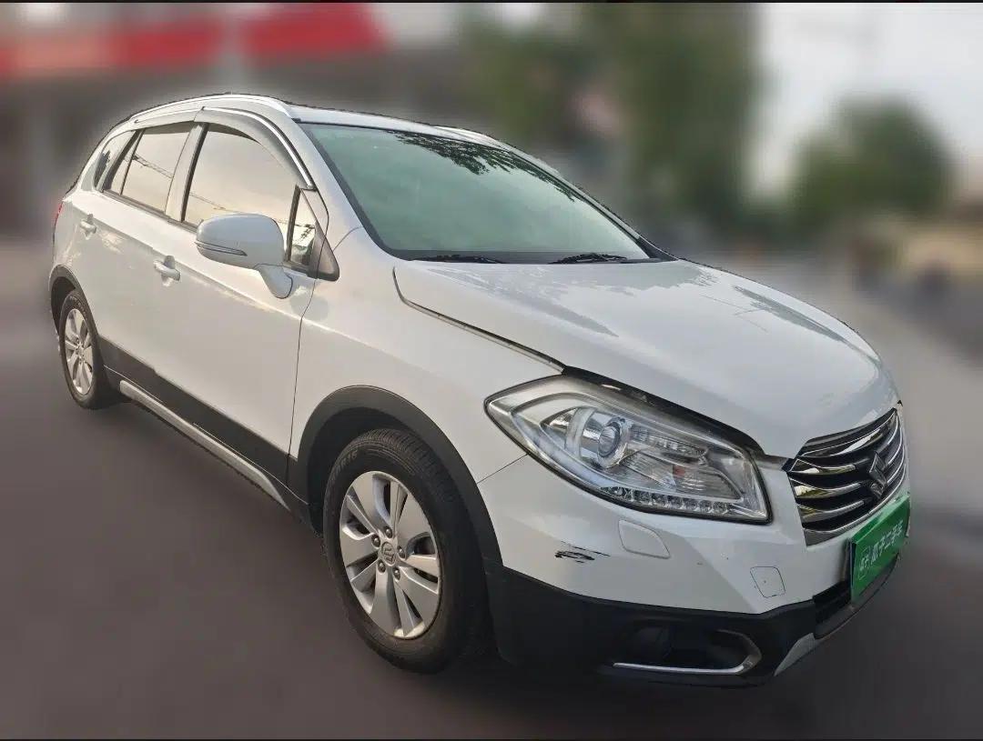 Suzuki S-Cross 2014 1.6L Manual Two-Wheel Drive Elite Model — миниатюра 6