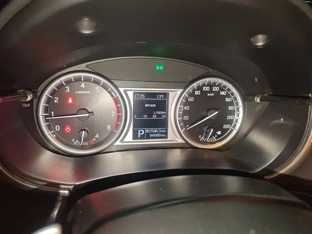 Suzuki Vitara 2016 1.4T Automatic Two-Wheel Drive Luxury Version — миниатюра 12