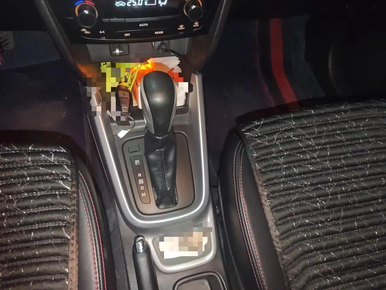 Suzuki Vitara 2016 1.4T Automatic Two-Wheel Drive Luxury Version — миниатюра 15