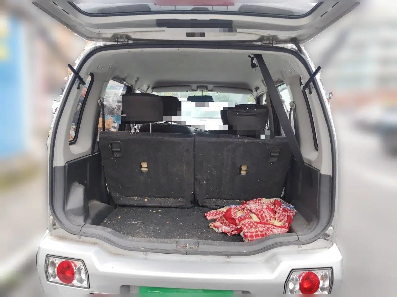 Suzuki Wagon R 2019 1.4L Manual Classic Model — миниатюра 16