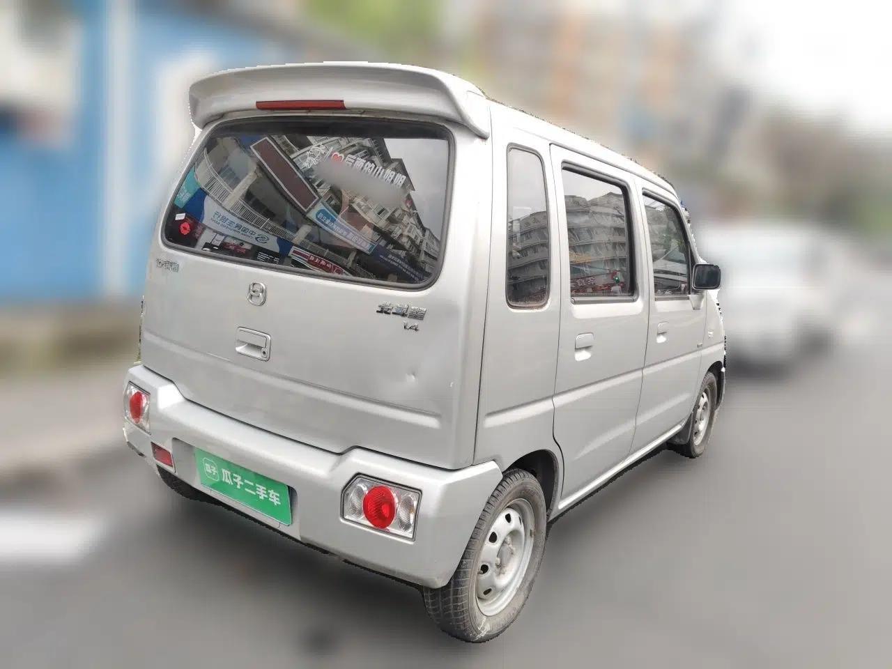 Suzuki Wagon R 2019 1.4L Manual Classic Model — миниатюра 4