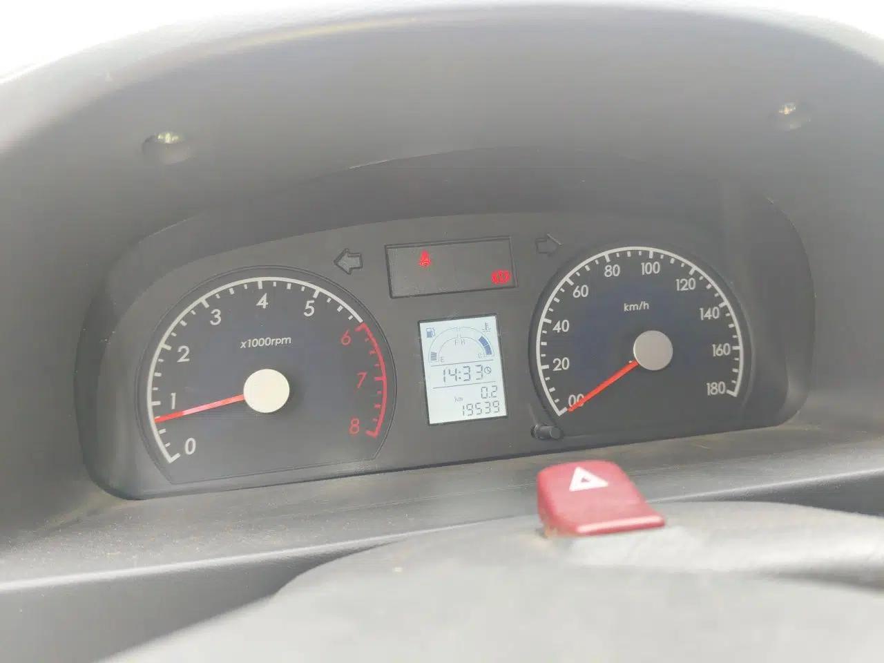 Suzuki Wagon R 2019 1.4L Manual Classic Model — миниатюра 8