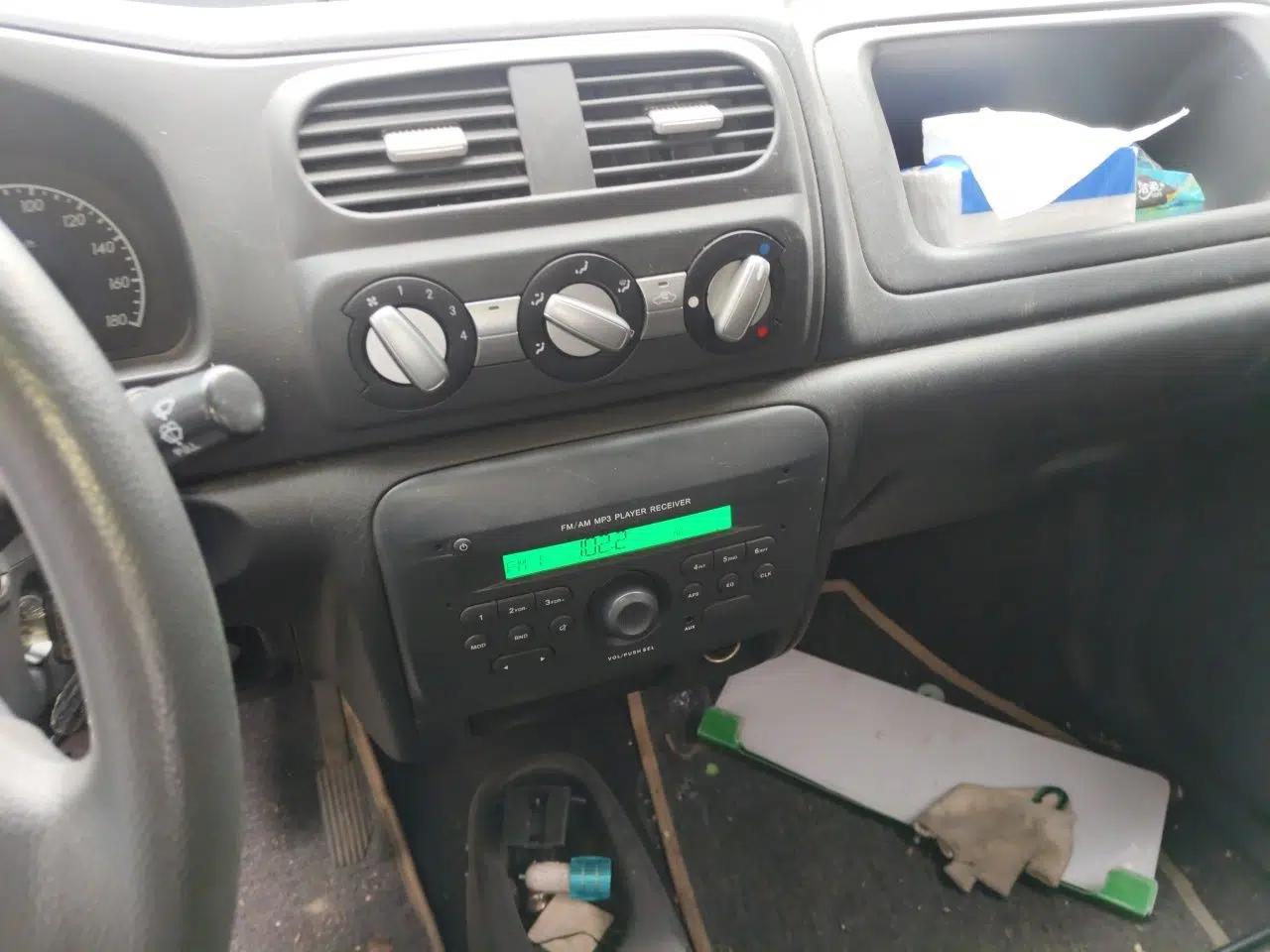 Suzuki Wagon R 2019 1.4L Manual Classic Model — миниатюра 10
