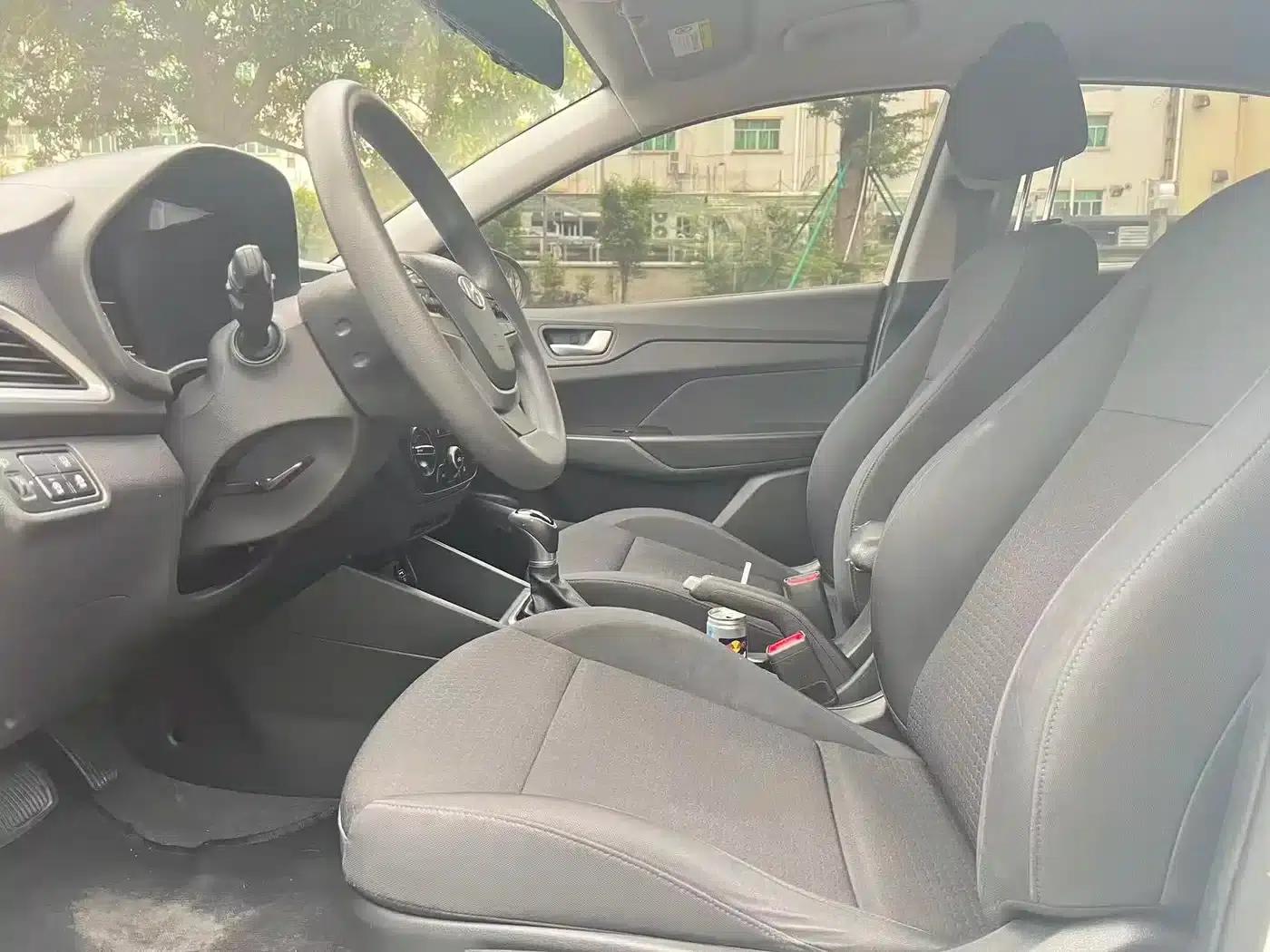 2020 Hyundai Verna 1.4L CVT GLS Cool Edition — миниатюра 10