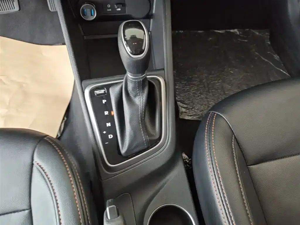 2016 Hyundai Verna 1.4L Automatic GLS (Cool Edition) — миниатюра 14