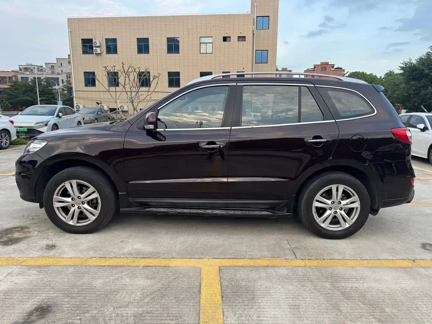 Santa Fe Classic 2010 2.4 Luxury Edition 7-Seat 4WD — миниатюра 7