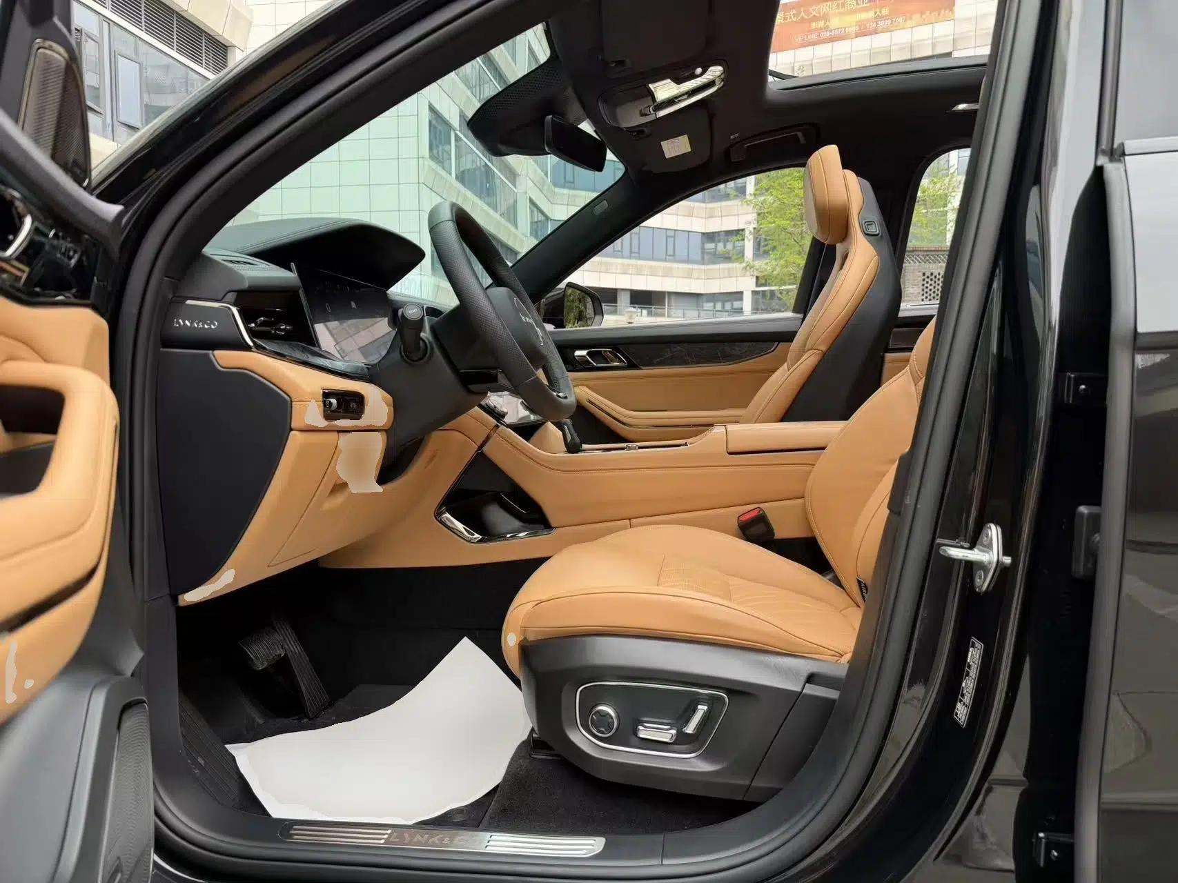 Lynk & Co 09 2021 2.0T Halo Six-Seater — миниатюра 18