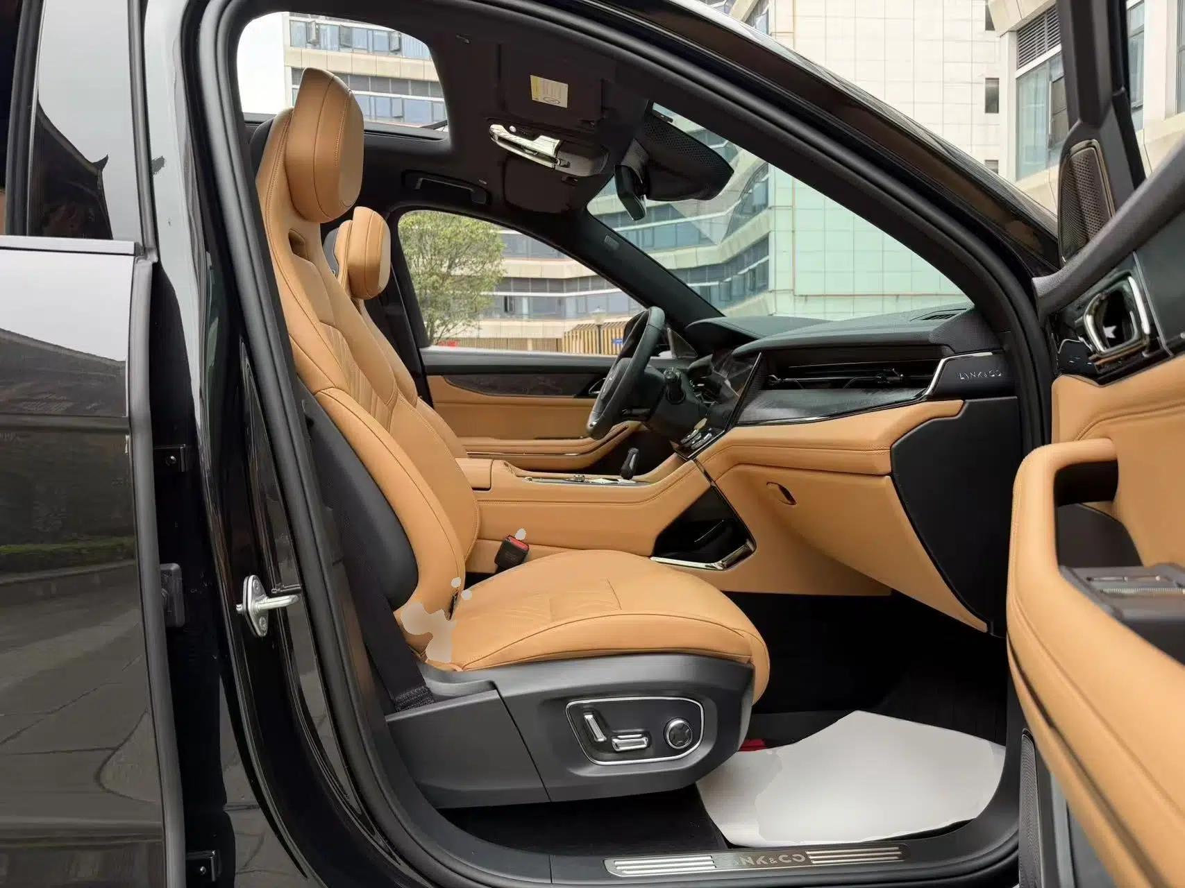 Lynk & Co 09 2021 2.0T Halo Six-Seater — миниатюра 23