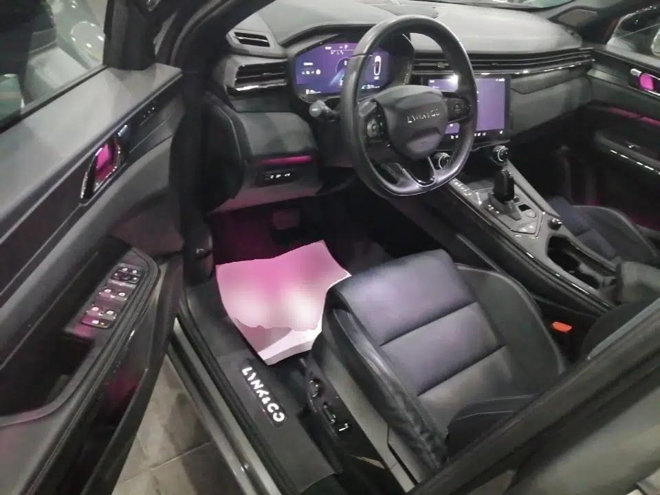 Lynk & Co 01 EM-P 2021 1.5TD PHEV Halo — миниатюра 16
