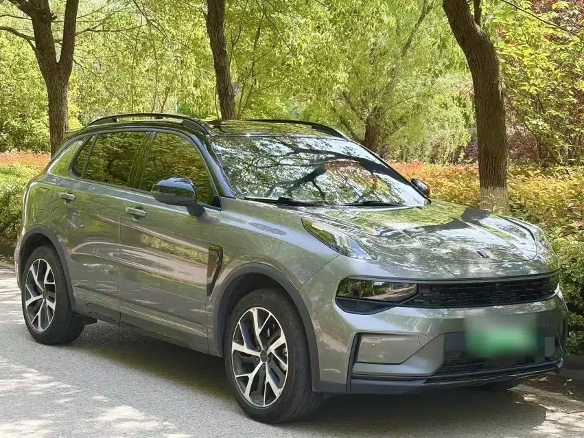 Lynk & Co 01 EM-P 2021 1.5TD PHEV Halo — миниатюра 5