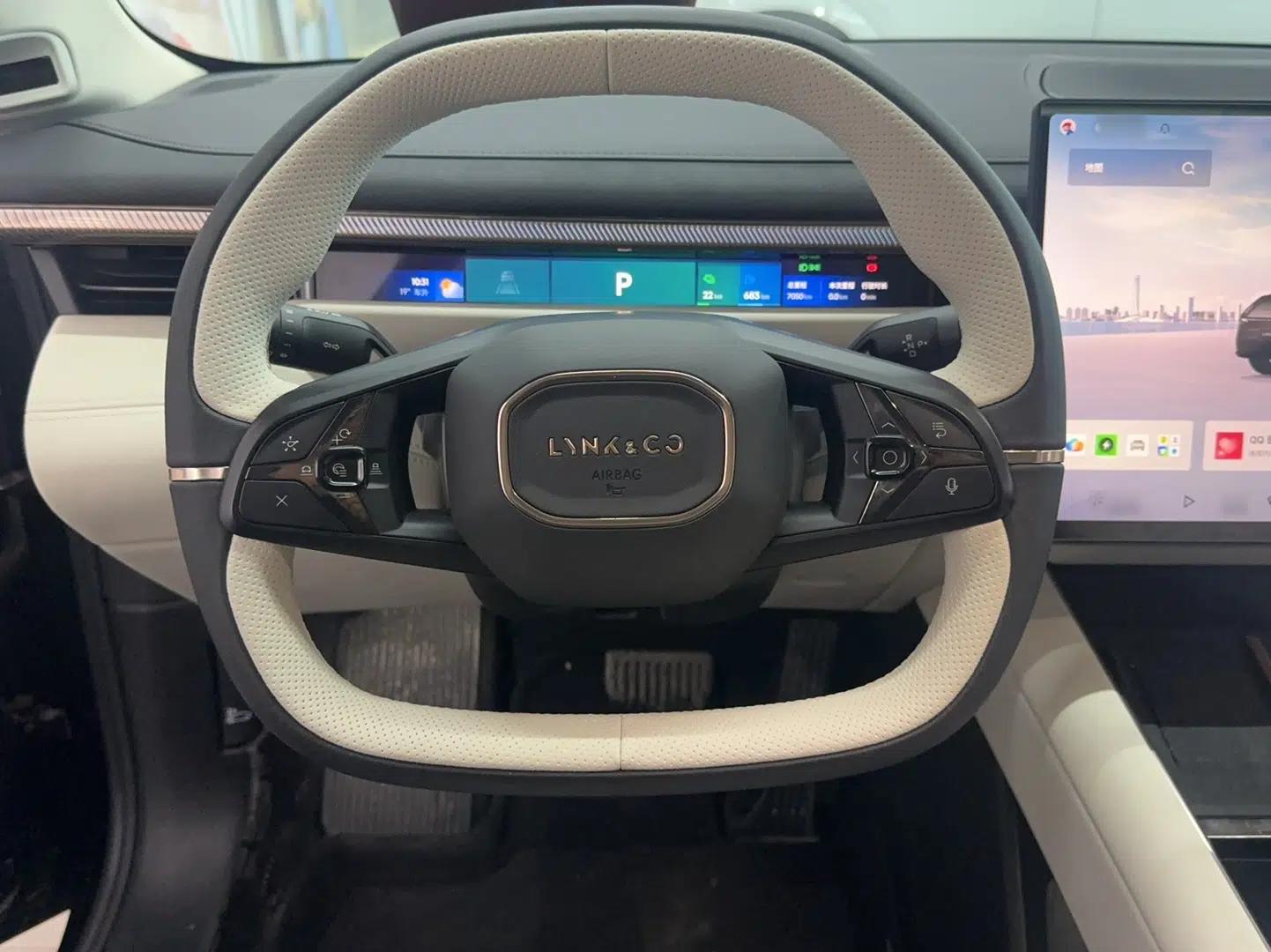 Lynk & Co 10 EM-P 2025 Model 120 Four-Wheel Drive Ultra — миниатюра 11