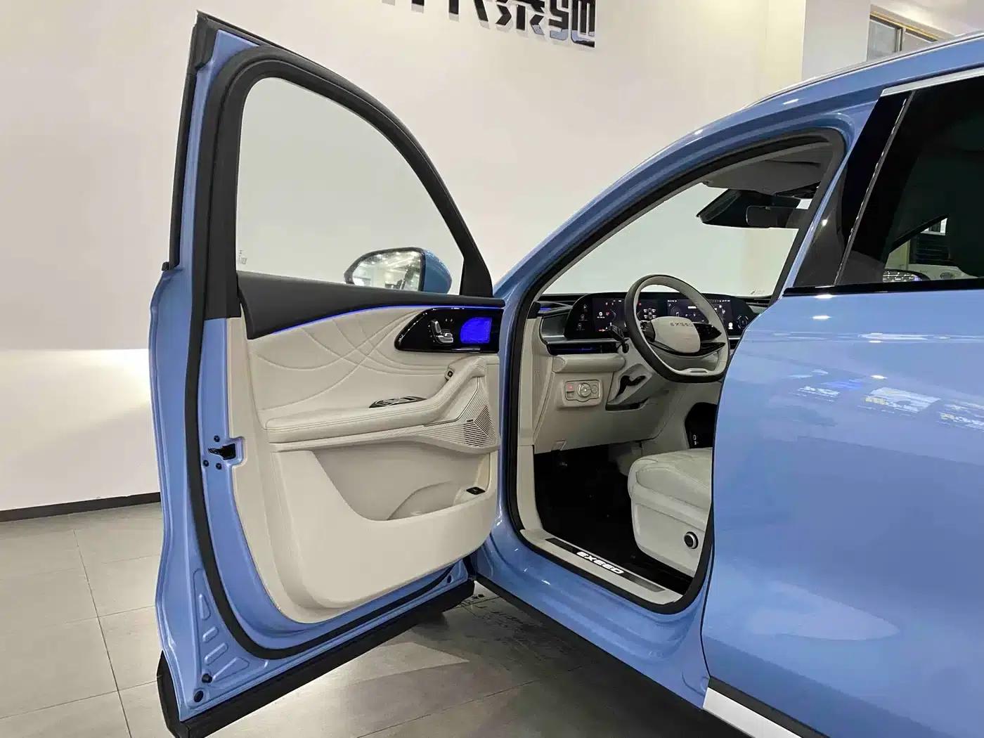 Exeed Yaoguang 2023 400T 2WD Luxury Edition — миниатюра 13