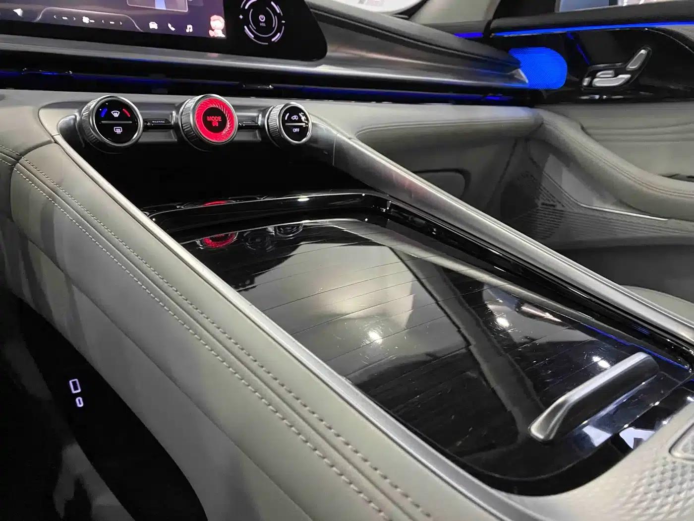 Exeed Yaoguang 2023 400T 2WD Luxury Edition — миниатюра 23