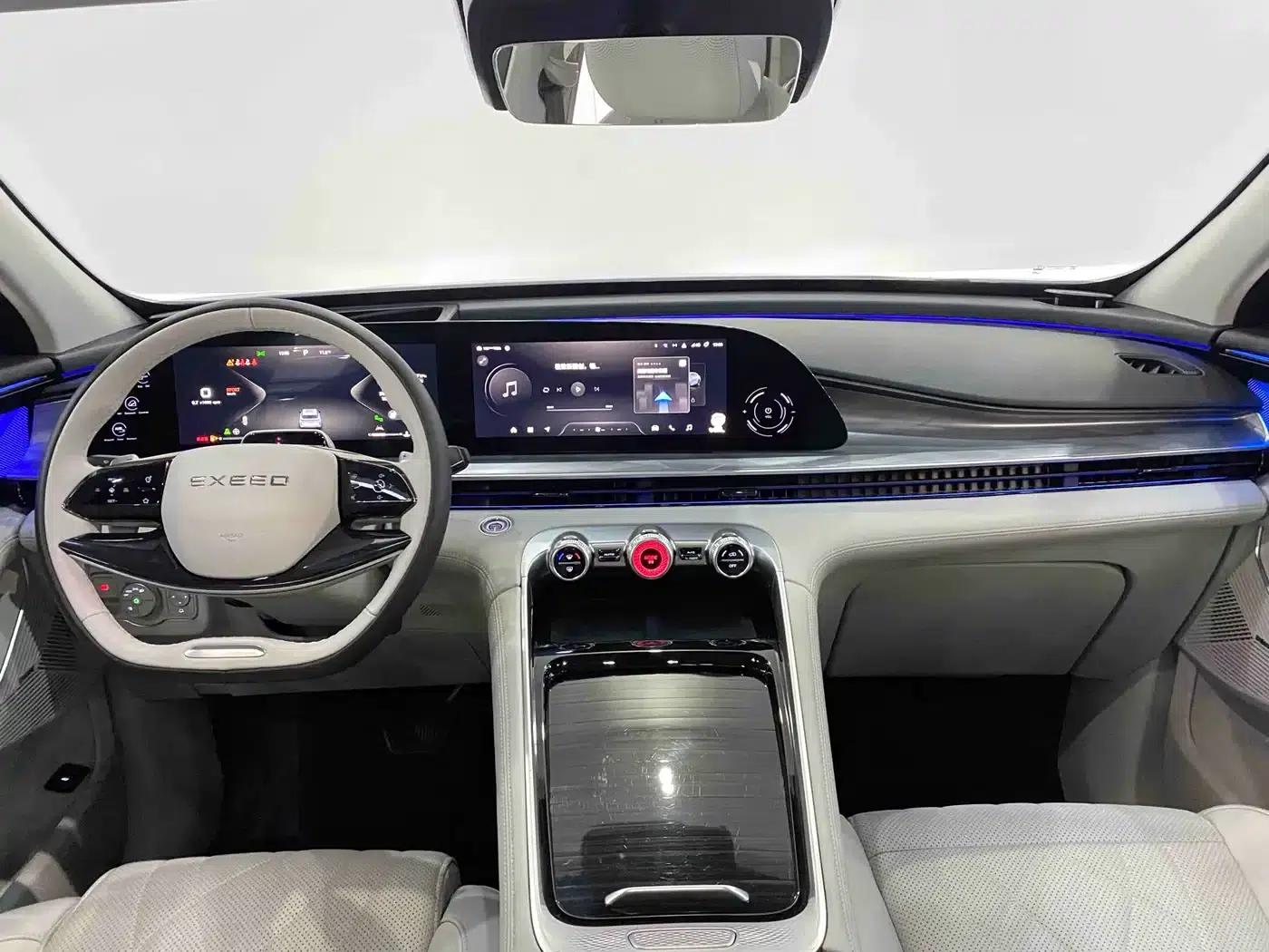 Exeed Yaoguang 2023 400T 2WD Luxury Edition — миниатюра 26