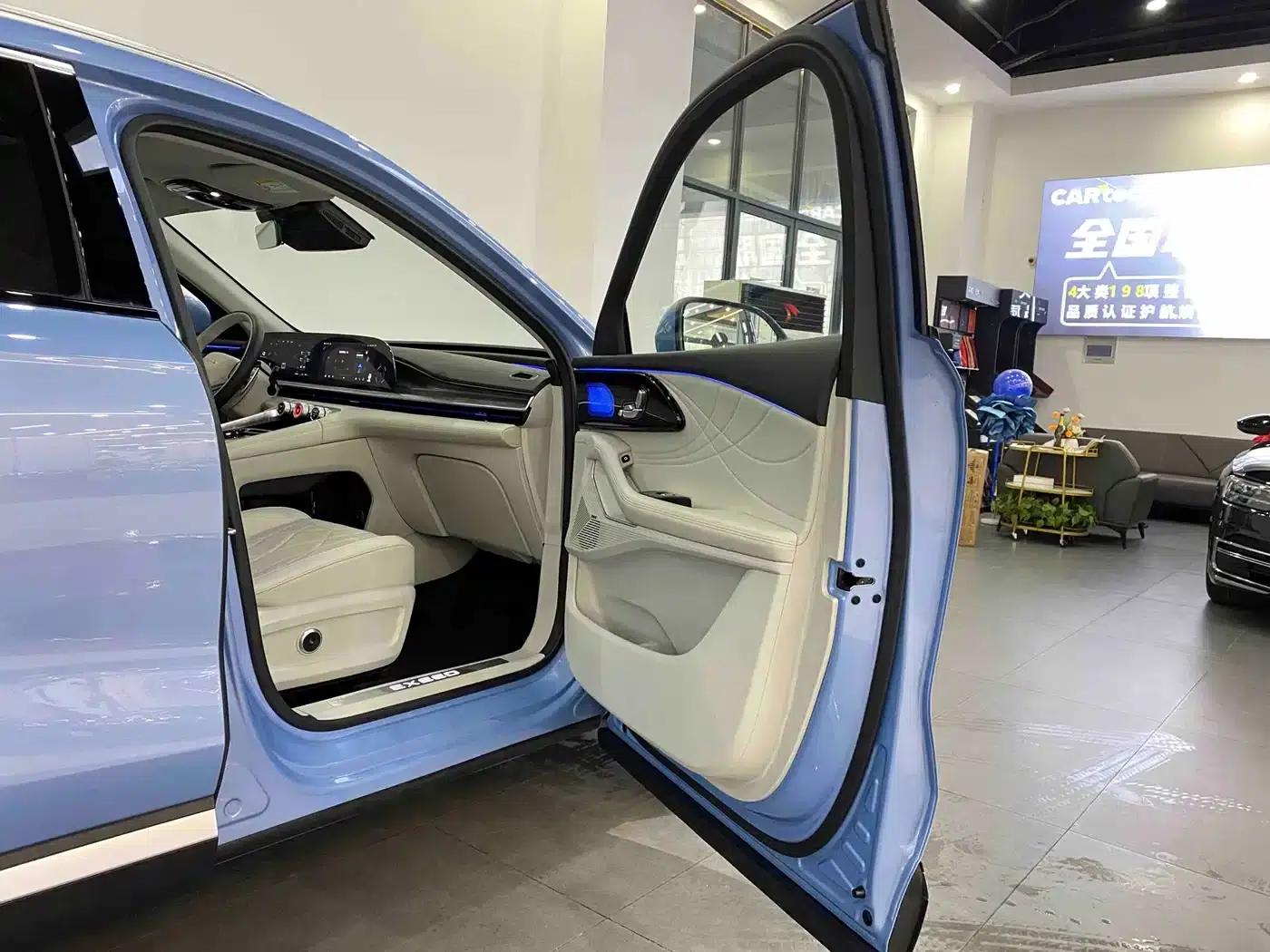 Exeed Yaoguang 2023 400T 2WD Luxury Edition — миниатюра 31