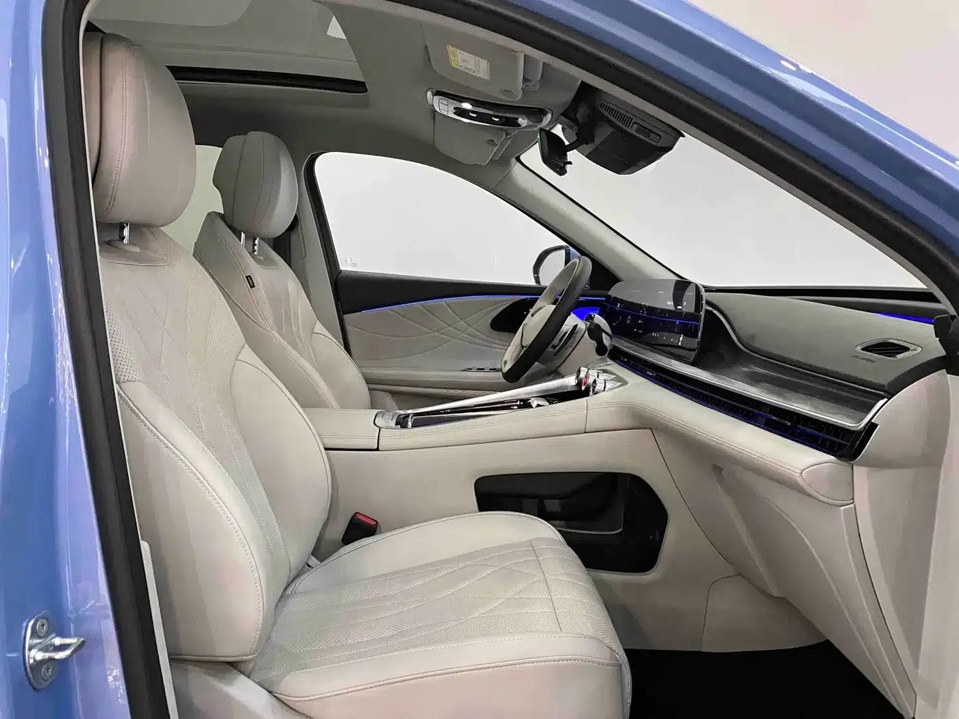 Exeed Yaoguang 2023 400T 2WD Luxury Edition — миниатюра 32